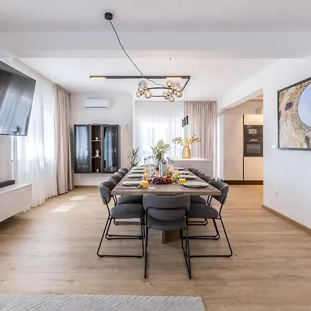 Luxurious In With Sauna