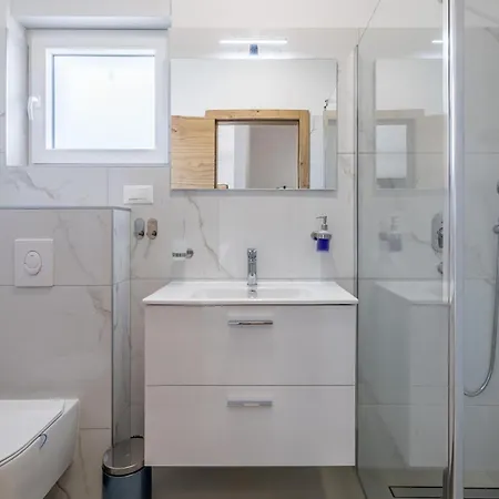 펜션 Luxurious In With Sauna *