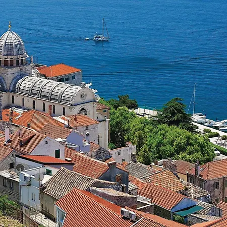 Luxurious In With Sauna