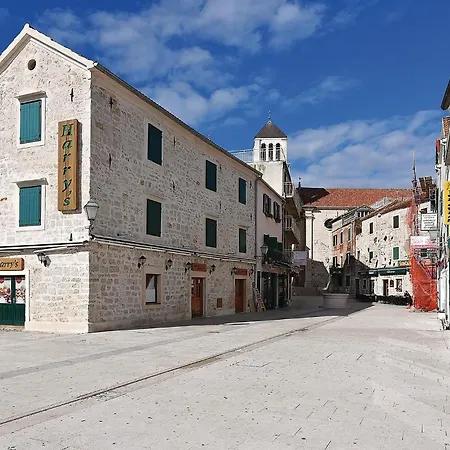 Vikendica In With Sauna Vodice
