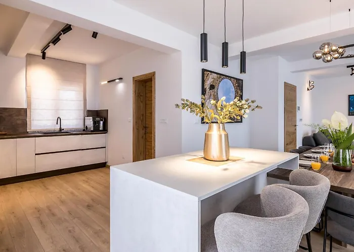 Luxurious In With Sauna *